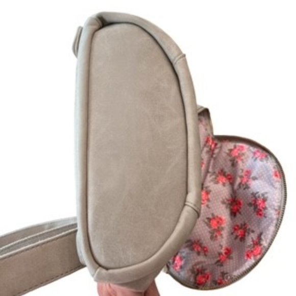 Alyssa Backpack Bag- Cute Floral Interior - Picture 3 of 10